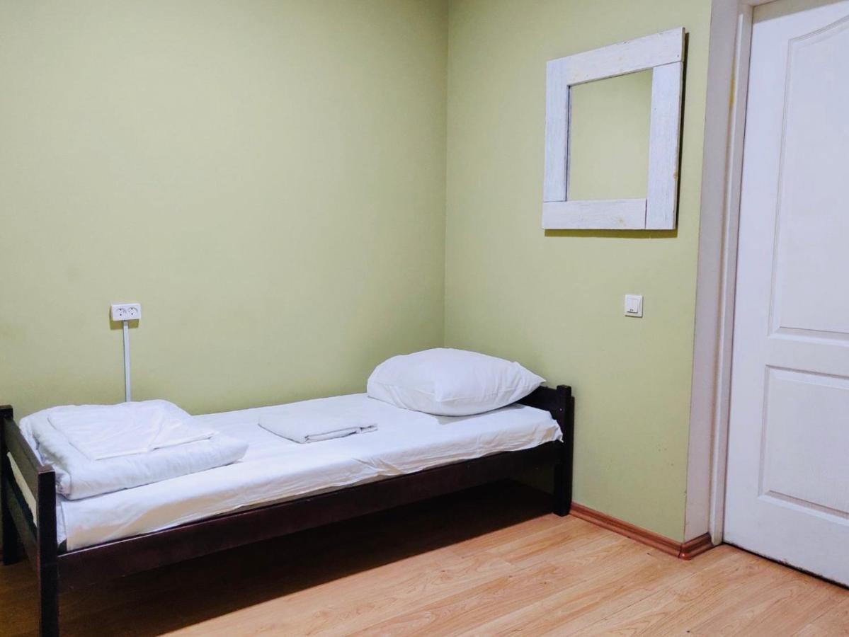קייב Pallet Hostel מראה חיצוני תמונה