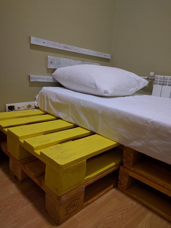 קייב Pallet Hostel מראה חיצוני תמונה
