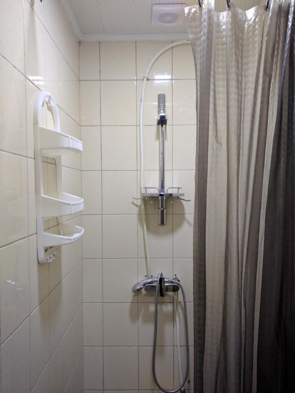 קייב Pallet Hostel מראה חיצוני תמונה